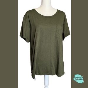 A. N. A. Green Boxy Short Sleeve T-Shirt Size 2XL